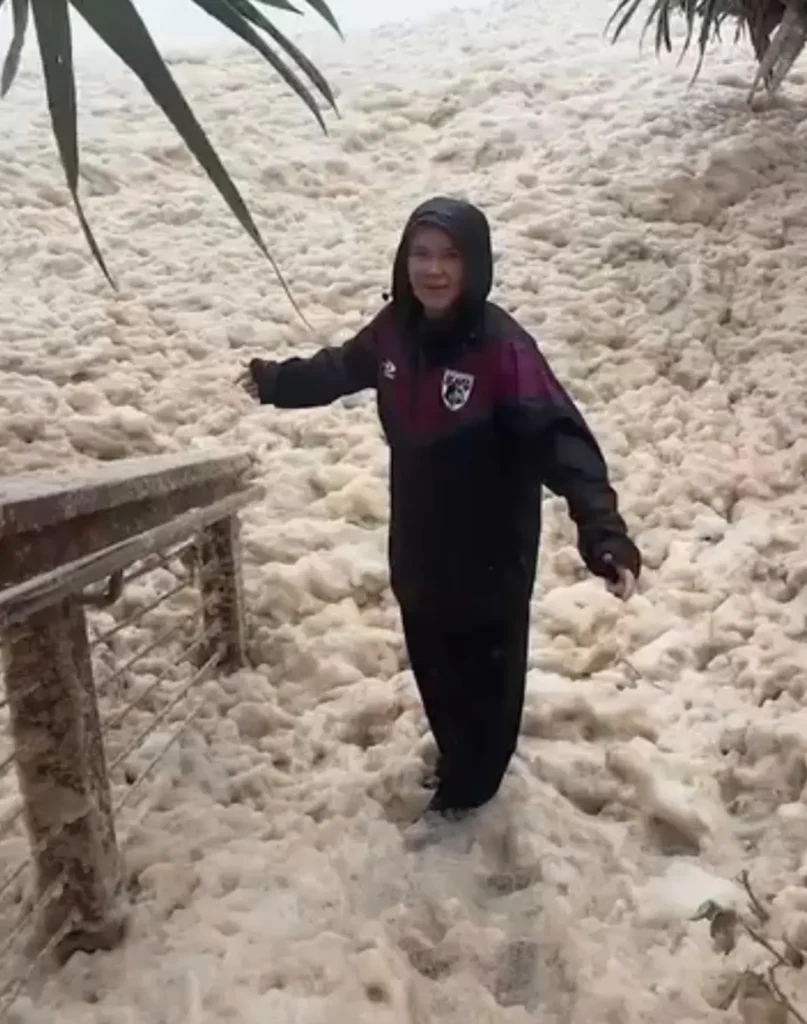 Viral Stunt Gone Wrong? Woman Jumps Into Sewage-Filled Sea Foam and Sparks Health Concerns